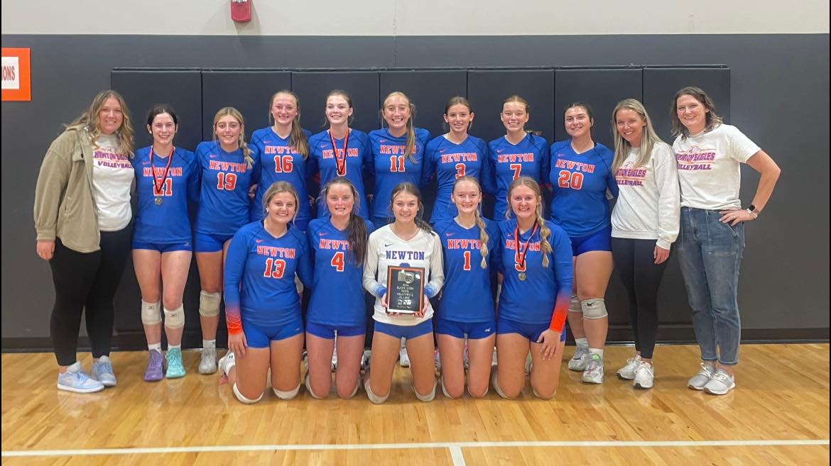 Newton's volleyball Eagles of 2024