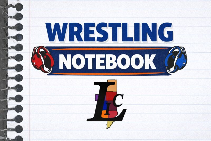 Image for the Tweet beginning: The IHSA state wrestling championships